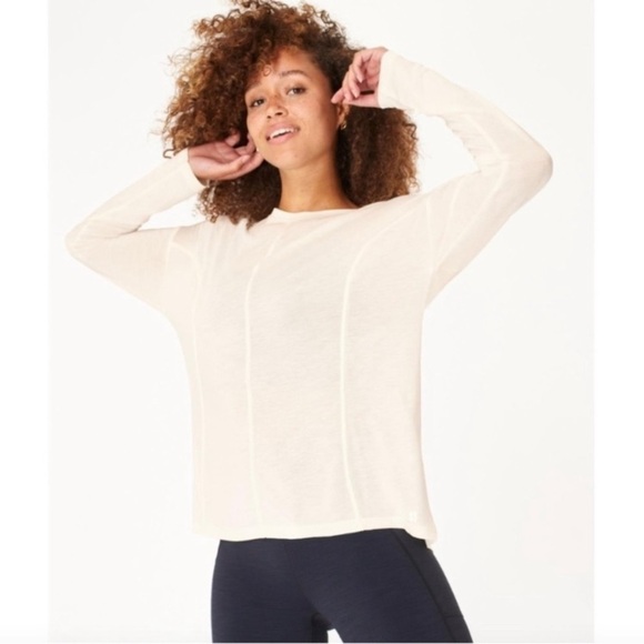 Sweaty Betty Exalt Long Sleeve Top Air Blue‎ size XS - Picture 9 of 15